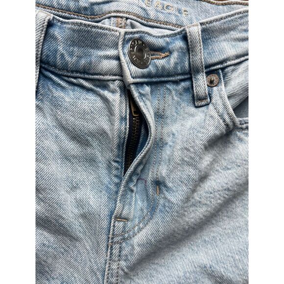 American Eagle Womens 0R Light Wash High-Rise Relaxed Thigh 90's Straight Jean - Picture 9 of 16